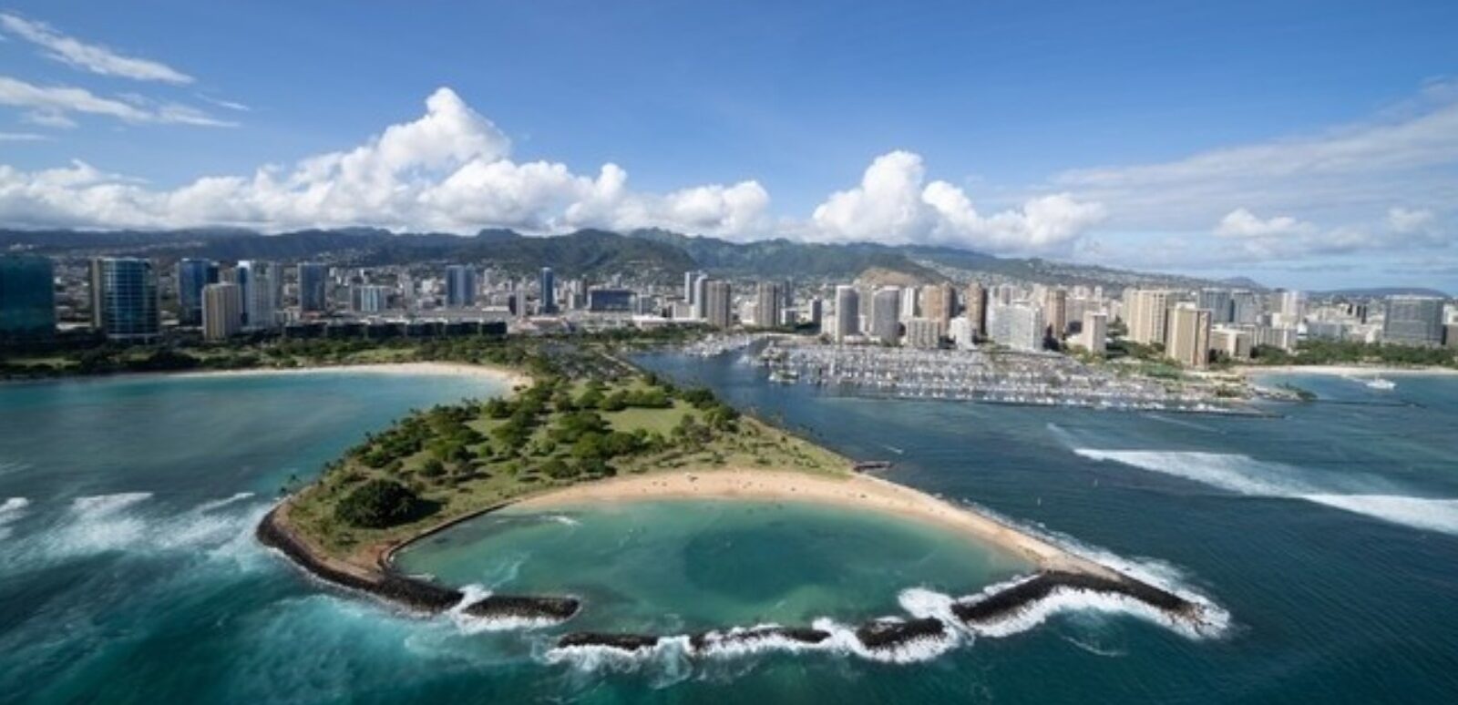 Honolulu-Helicopter-Tours-e1753435008423